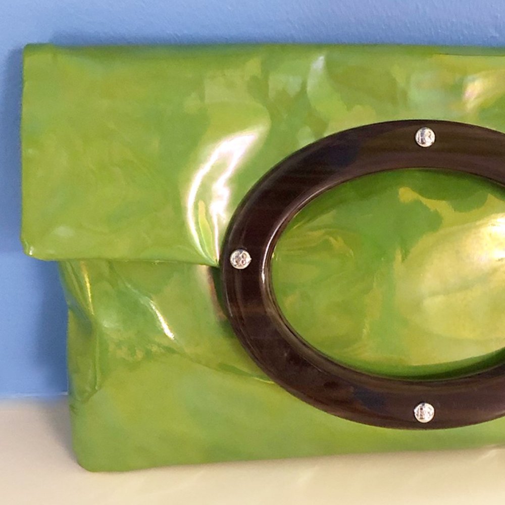 Kate Spade Jocelyn Green Patent Leather Clutch - Picture 3 of 10
